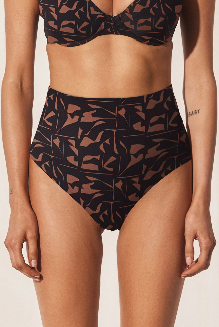 The Rise L'Art Brown Bottom